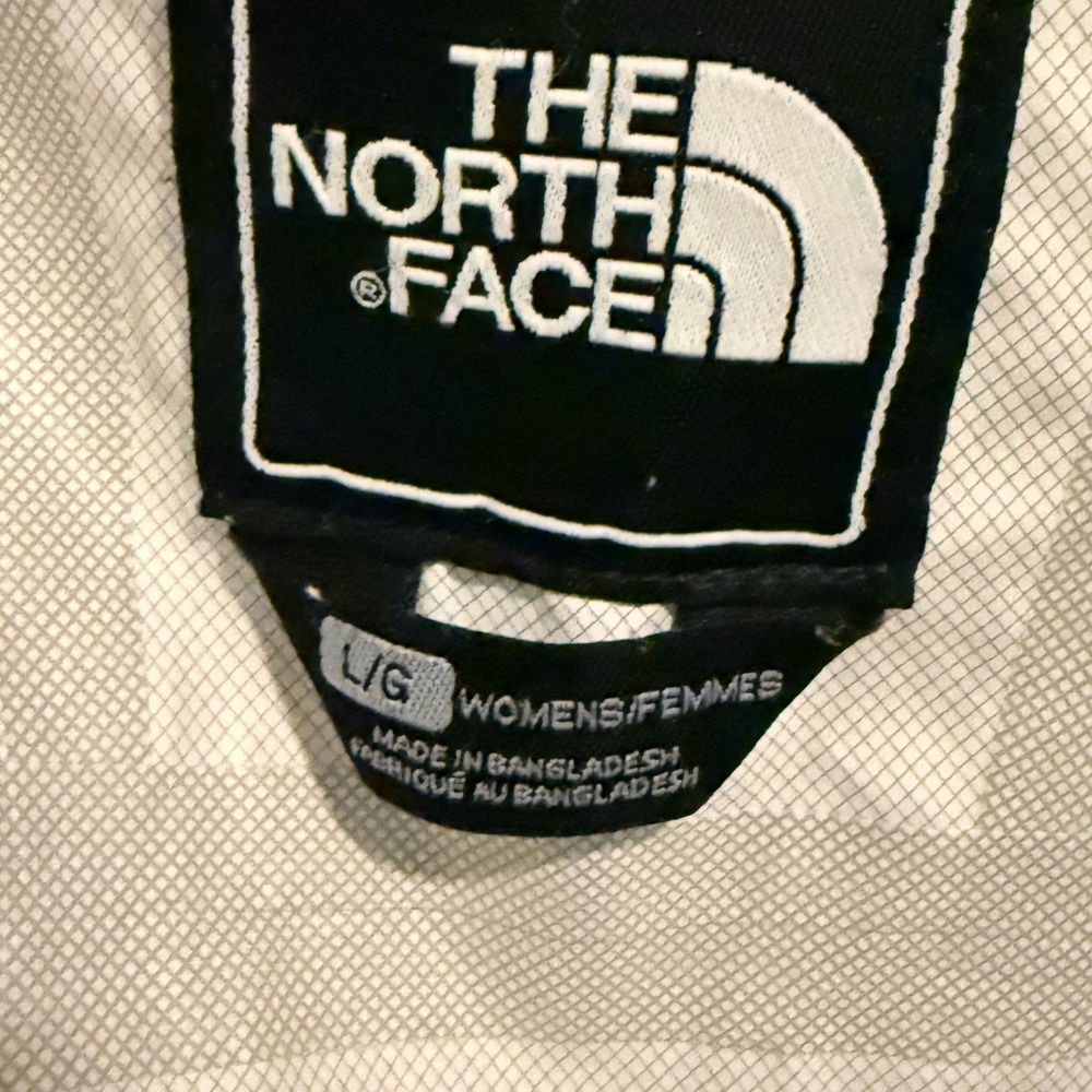 The North Face Purple Lightweight Hooded Rain Jacket - Picture 4 of 4